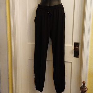 NWT Sykooria Women's Running Joggers   Lightweight  Size S